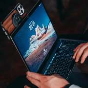 Scapades - Magnetic iPhone Mount for MacBook